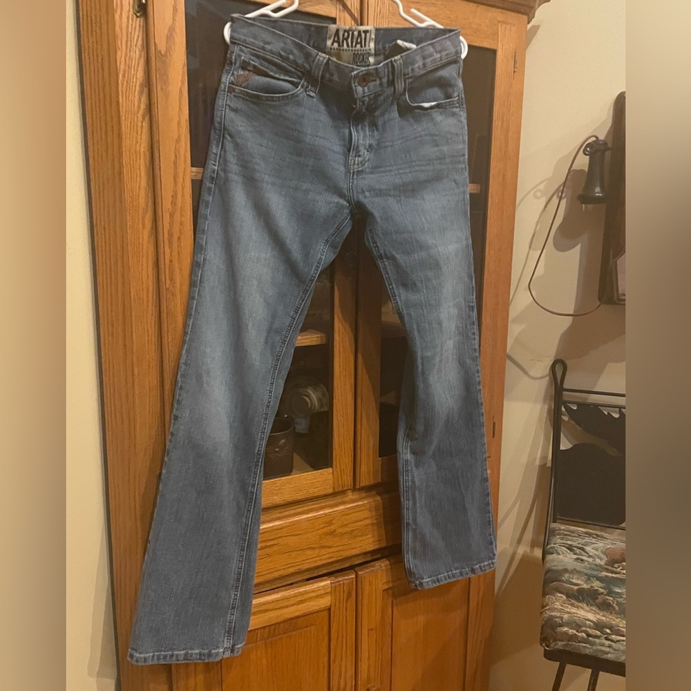 32/34 ARIAT M7 ROCKER JEANS